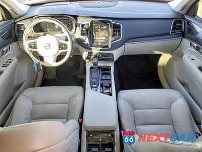 Zdjęcie 8 z 11 samochodu: 2020 VOLVO XC90 T5 MOMENTUM VIN:YV4102PK8L1591777 - miniatura