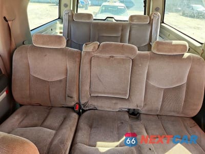 Zdjęcie 10 z 12 samochodu: 2003 GMC YUKON XL C1500 VIN:3GKEC16Z33G177560 - miniatura