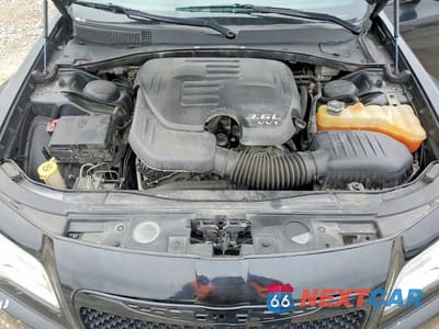 Zdjęcie 11 z 11 samochodu: 2014 CHRYSLER 300 VIN:2C3CCAAG6EH289091 - miniatura