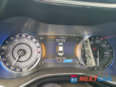 Zdjęcie 9 z 12 samochodu: 2016 CHRYSLER 200 S VIN:1C3CCCDG0GN126082 - miniatura