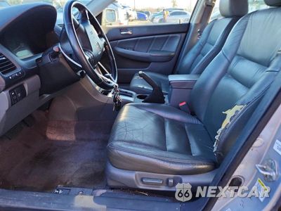 Zdjęcie 7 z 11 samochodu: 2006 HONDA ACCORD HYBRID VIN:JHMCN364X6C003214 - miniatura