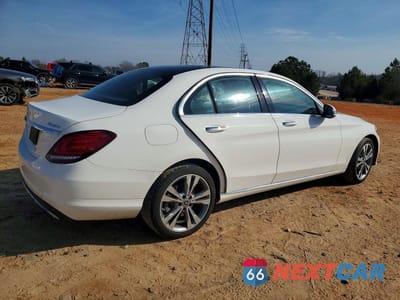 Trzecie zdjęcie samochodu z tyłu: 2019 MERCEDES-BENZ C 300 4MATIC VIN:55SWF8EB3KU302788 - miniatura