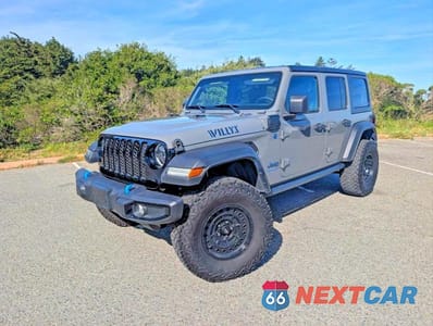 Drugie zdjęcie samochodu z przodu: 2023 JEEP WRANGLER 4XE VIN:1C4JJXN64PW646446 - miniatura