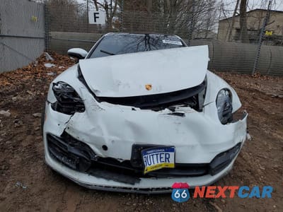 Piąte zdjęcie samochodu w środku: 2022 PORSCHE PANAMERA BASE VIN:WP0AJ2A78NL101415 - miniatura