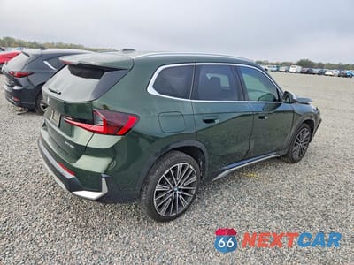 Trzecie zdjęcie samochodu z tyłu: 2024 BMW X1 XDRIVE28I VIN:WBX73EF03R5Y40478 - miniatura
