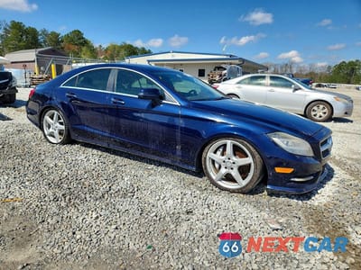 Czwarte zdjęcie samochodu z boku: 2014 MERCEDES-BENZ CLS 550 VIN:WDDLJ7DB3EA101362 - miniatura