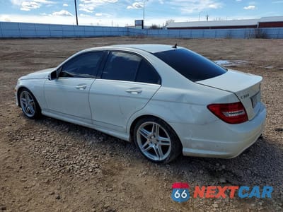 Drugie zdjęcie samochodu z przodu: 2012 MERCEDES-BENZ C 300 4MATIC VIN:WDDGF8BB0CR225230 - miniatura