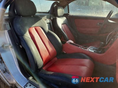 Zdjęcie 10 z 11 samochodu: 1998 MERCEDES-BENZ SLK 230 KOMPRESSOR VIN:WDBKK47F2WF054232 - miniatura