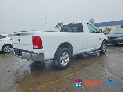 Trzecie zdjęcie samochodu z tyłu: 2021 RAM 1500 CLASSIC SLT VIN:3C6JR6ET4MG635120 - miniatura