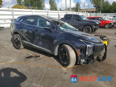 Czwarte zdjęcie samochodu z boku: 2026 KIA SPORTAGE EX VIN:5XYK33DF7TG395972 - miniatura