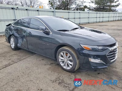 Czwarte zdjęcie samochodu z boku: 2023 CHEVROLET MALIBU LT (1LT) VIN:1G1ZD5ST9PF181289 - miniatura