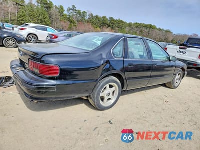 Trzecie zdjęcie samochodu z tyłu: 1996 CHEVROLET CAPRICE / IMPALA CLASSIC SS VIN:1G1BL52PXTR144848 - miniatura