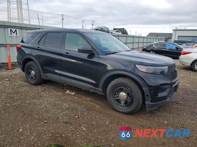 Czwarte zdjęcie samochodu z boku: 2023 FORD EXPLORER POLICE INTERCEPTOR VIN:1FM5K8AW5PNA02286 - miniatura