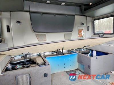 Zdjęcie 6 z 10 samochodu: 2019 INTERNATIONAL LT625 - SEMI TRUCK VIN:3HSDZAPR9KN533936 - miniatura