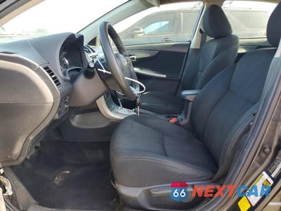 Zdjęcie 7 z 12 samochodu: 2012 TOYOTA COROLLA S VIN:2T1BU4EE1CC770663 - miniatura