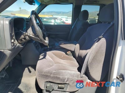 Zdjęcie 7 z 12 samochodu: 2000 GMC NEW SIERRA C1500 VIN:2GTEC19T6Y1136598 - miniatura