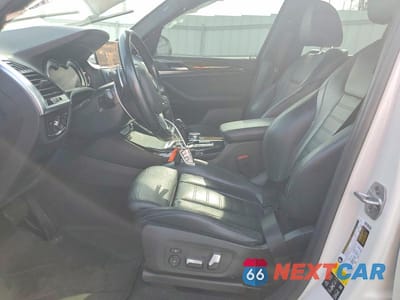 Zdjęcie 7 z 12 samochodu: 2019 BMW X3 XDRIVE30I VIN:5UXTR9C56KLP90547 - miniatura