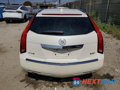 Zdjęcie 6 z 13 samochodu: 2013 CADILLAC CTS-V VIN:1G6DV8EP5D0113734 - miniatura