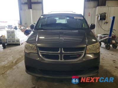 Piąte zdjęcie samochodu w środku: 2016 DODGE GRAND CARAVAN SXT VIN:2C4RDGCG5GR339365 - miniatura