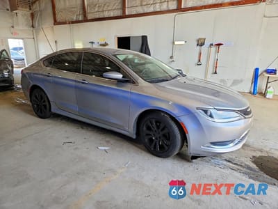 Czwarte zdjęcie samochodu z boku: 2015 CHRYSLER 200 LIMITED VIN:1C3CCCAB2FN660059 - miniatura