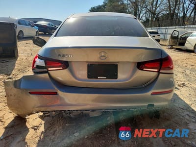 Zdjęcie 6 z 12 samochodu: 2019 MERCEDES-BENZ A 220 VIN:WDD3G4EB5KW002049 - miniatura
