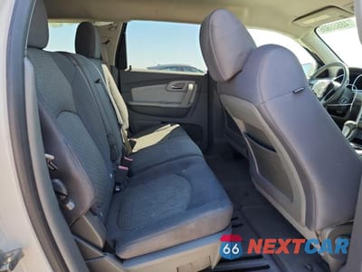 Zdjęcie 11 z 13 samochodu: 2011 CHEVROLET TRAVERSE LT VIN:1GNKRGED7BJ207573 - miniatura