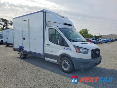 Czwarte zdjęcie samochodu z boku: 2021 FORD TRANSIT DELIVERY VAN VIN:1FDBW5Z81MKA84400 - miniatura