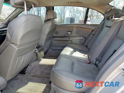 Zdjęcie 10 z 12 samochodu: 2005 BMW 745 LI VIN:WBAGN63545DS59047 - miniatura