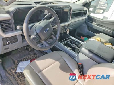 Zdjęcie 8 z 12 samochodu: 2024 FORD F250 SUPER DUTY VIN:1FT8W2BT0REC65151 - miniatura