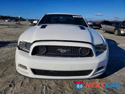 Piąte zdjęcie samochodu w środku: 2013 FORD MUSTANG GT VIN:1ZVBP8CF9D5202389 - miniatura