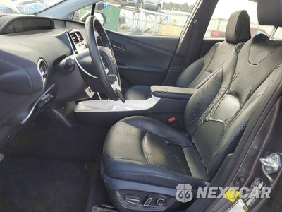 Zdjęcie 7 z 13 samochodu: 2016 TOYOTA PRIUS FOUR VIN:JTDKARFU3G3027397 - miniatura
