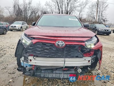 Piąte zdjęcie samochodu w środku: 2025 TOYOTA RAV4 LE VIN:2T3F1RFV8SW529399 - miniatura