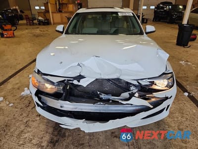 Piąte zdjęcie samochodu w środku: 2014 BMW 328 I SULEV VIN:WBA3C1C5XEK113920 - miniatura