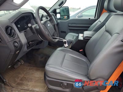 Zdjęcie 7 z 13 samochodu: 2013 FORD F250 SUPER DUTY VIN:1FTBF2A64DEB82252 - miniatura