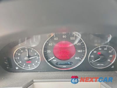 Zdjęcie 9 z 13 samochodu: 2003 MERCEDES-BENZ E 320 VIN:WDBUF65J23A083772 - miniatura