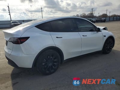 Trzecie zdjęcie samochodu z tyłu: 2023 TESLA MODEL Y VIN:7SAYGDEE7PA101154 - miniatura