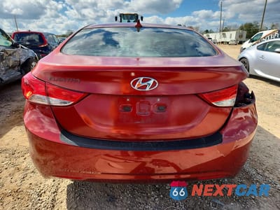 Zdjęcie 6 z 12 samochodu: 2013 HYUNDAI ELANTRA GLS VIN:5NPDH4AE6DH407843 - miniatura