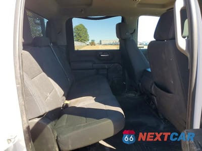 Zdjęcie 10 z 11 samochodu: 2021 CHEVROLET SILVERADO K2500 HEAVY DUTY VIN:1GC1YLEY7MF164376 - miniatura