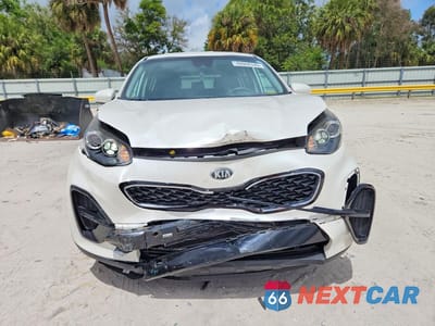 Piąte zdjęcie samochodu w środku: 2022 KIA SPORTAGE LX VIN:KNDPM3AC1N7023525 - miniatura