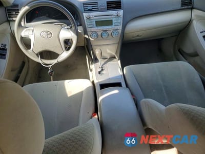 Zdjęcie 8 z 12 samochodu: 2009 TOYOTA CAMRY LE VIN:4T1BE46KX9U863397 - miniatura