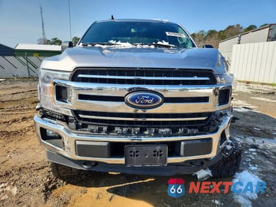 Piąte zdjęcie samochodu w środku: 2020 FORD F150 SUPERCREW VIN:1FTEW1E4XLFA41484 - miniatura