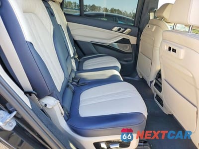 Zdjęcie 11 z 12 samochodu: 2020 BMW X7 M50I VIN:5UXCX6C00LLE35984 - miniatura