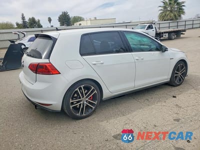 Trzecie zdjęcie samochodu z tyłu: 2017 VOLKSWAGEN GTI S VIN:3VW447AU2HM045947 - miniatura