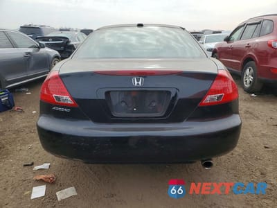 Zdjęcie 6 z 12 samochodu: 2006 HONDA ACCORD EX VIN:1HGCM72626A003241 - miniatura