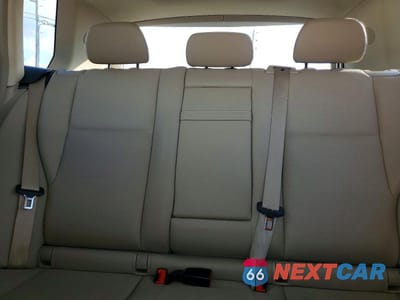 Zdjęcie 10 z 12 samochodu: 2011 MERCEDES-BENZ GLK 350 VIN:WDCGG5GB4BF648255 - miniatura