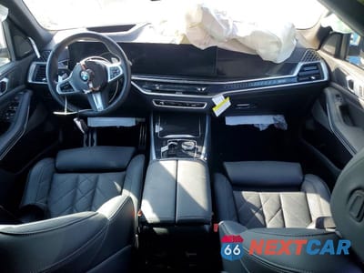 Zdjęcie 8 z 13 samochodu: 2027 BMW X5 VIN:5UX23EU05R9W19126 - miniatura