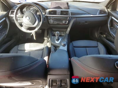 Zdjęcie 8 z 12 samochodu: 2017 BMW 330 I VIN:WBA8B9G35HNU55116 - miniatura