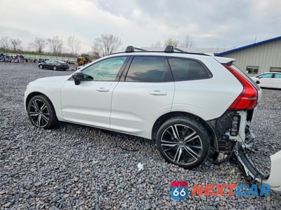 Drugie zdjęcie samochodu z przodu: 2021 VOLVO XC60 T5 R-DESIGN VIN:YV4102RM0M1830089 - miniatura