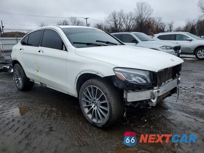 Czwarte zdjęcie samochodu z boku: 2018 MERCEDES-BENZ GLC COUPE 300 4MATIC VIN:WDC0J4KB8JF334658 - miniatura
