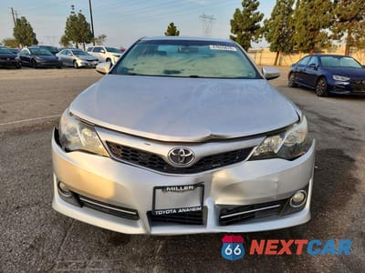 Piąte zdjęcie samochodu w środku: 2012 TOYOTA CAMRY SE VIN:4T1BF1FKXCU032792 - miniatura